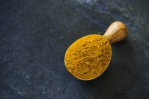 خواص و فواید زرد چوبه